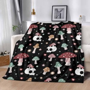 Perfect for bed. sofa. camping. chilly cinemas or travel! Give your family and friends a perfect gift. Mushroom Flannel Blanket. botanical aesthetic floral print. soft cozy lightweight breathable fleece. suitable for bedroom and living room.