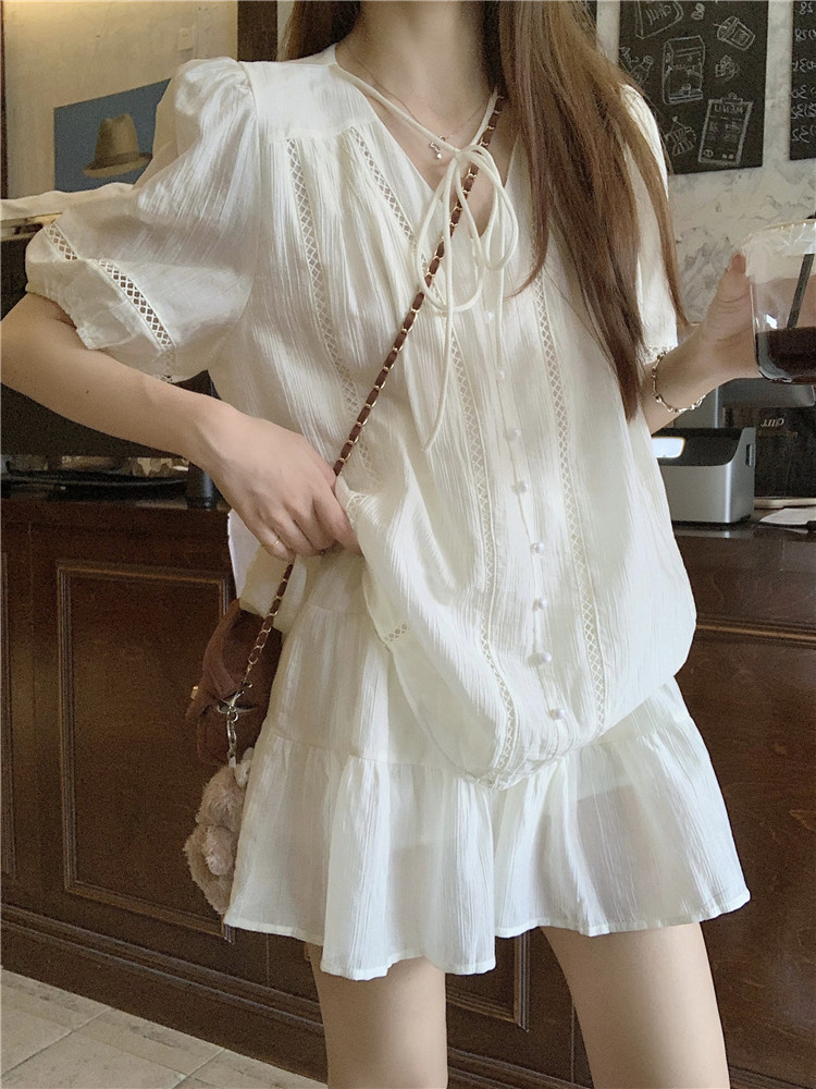 P1BFF211E3_5.jpg